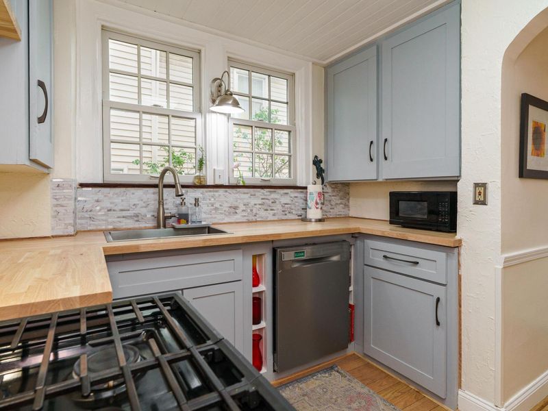 74 E Torrence Road, Columbus, OH 43214 Photo 13