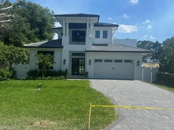 1102 9th AVE N, NAPLES, FL 34102