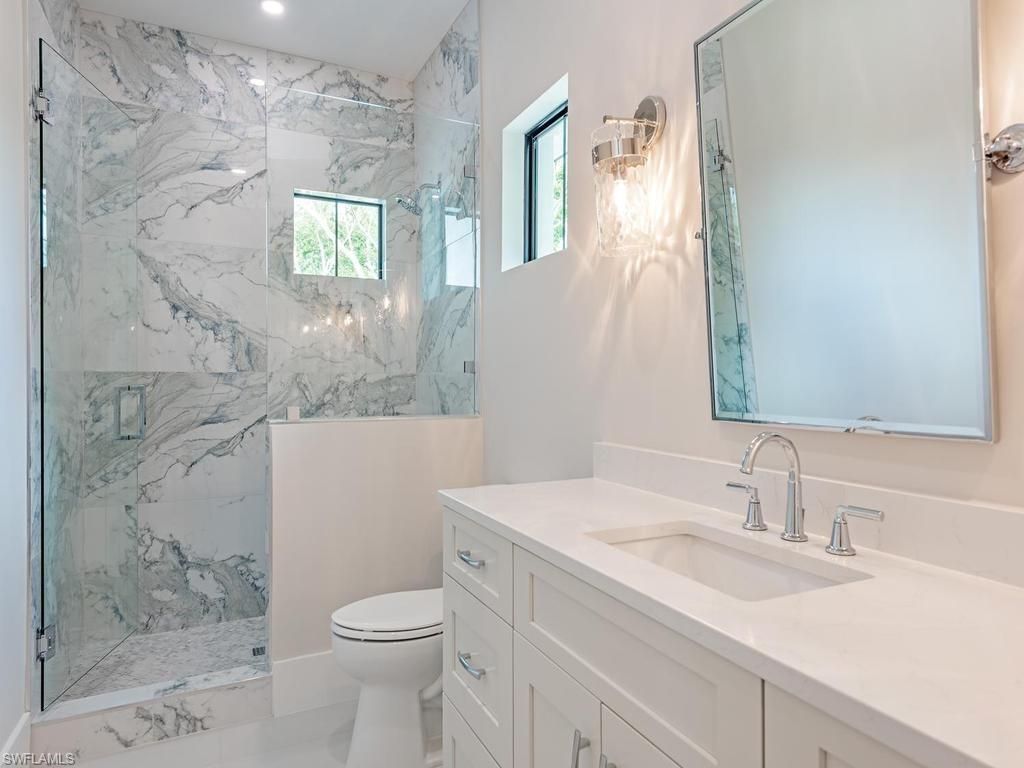 1102 9th Ave N, Naples, FL 34102 Photo