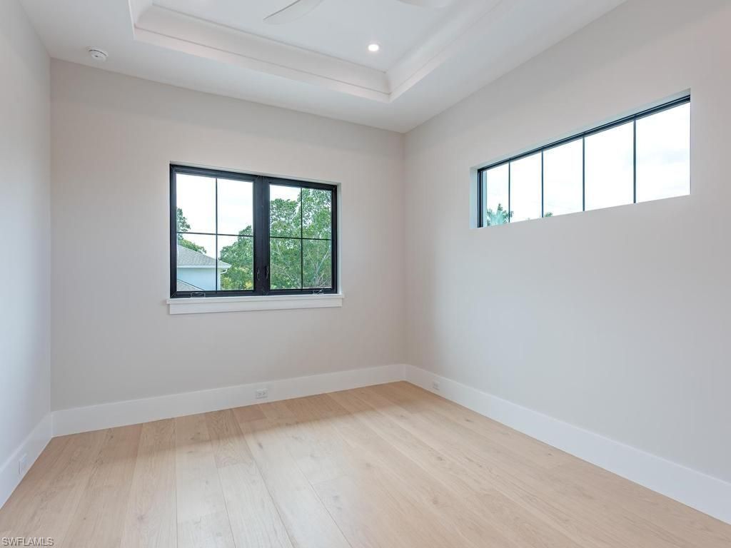 1102 9th Ave N, Naples, FL 34102 Photo