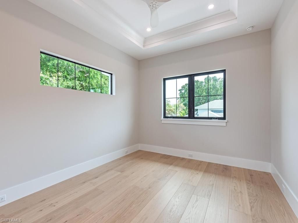 1102 9th Ave N, Naples, FL 34102 Photo