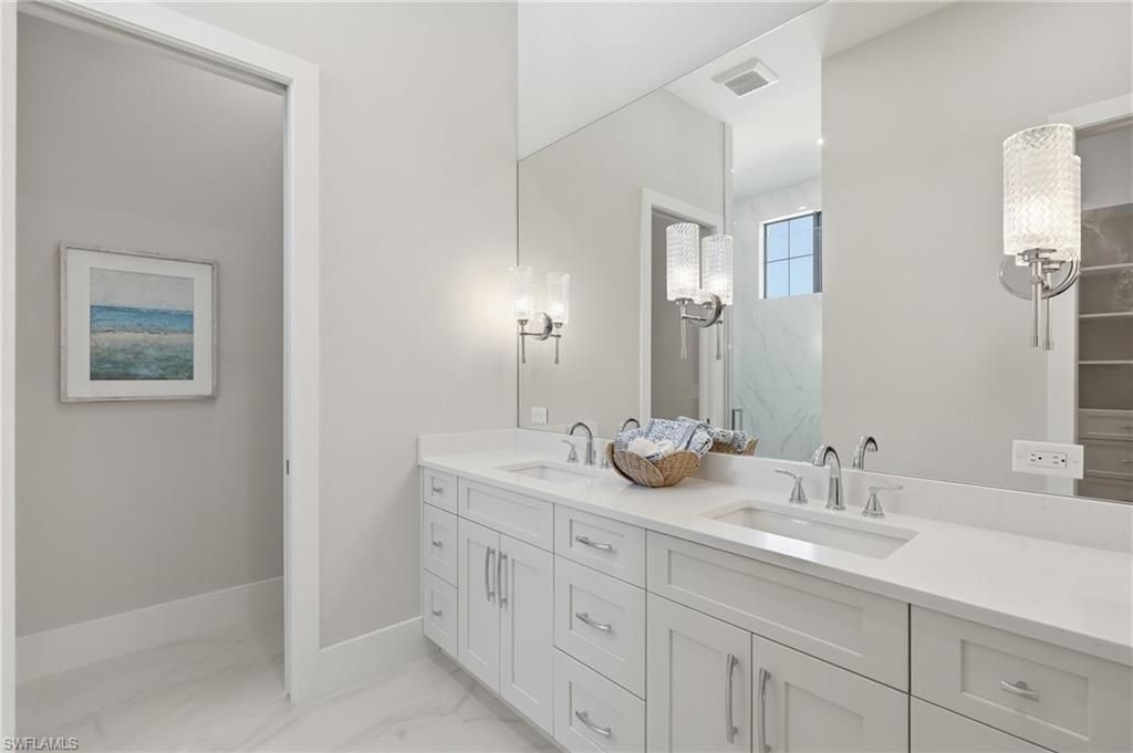 1102 9th Ave N, Naples, FL 34102 Photo