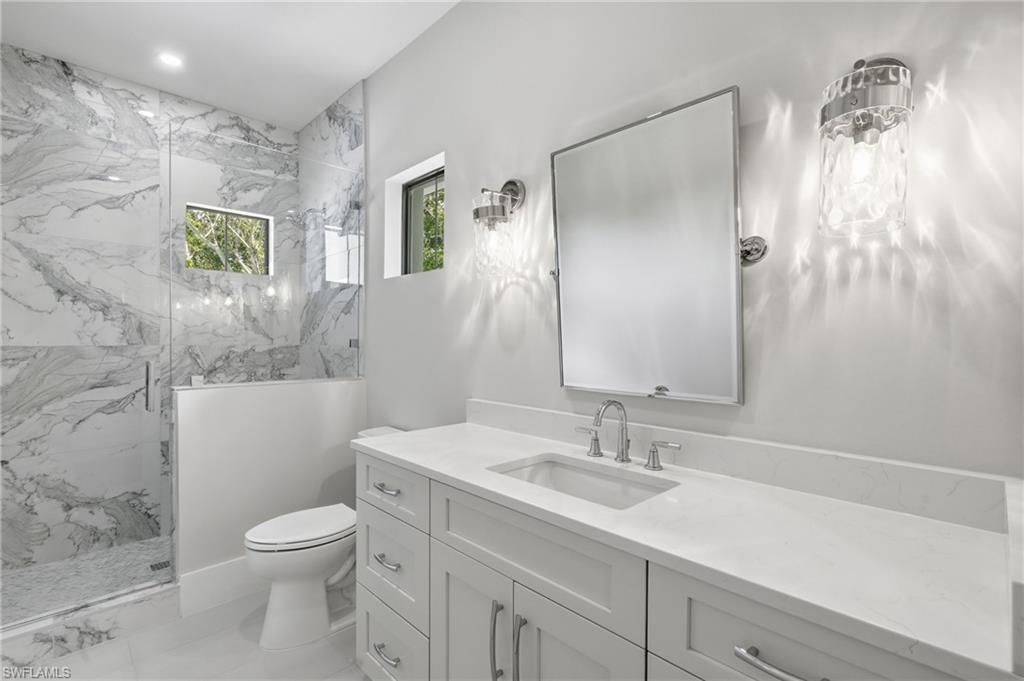 1102 9th Ave N, Naples, FL 34102 Photo