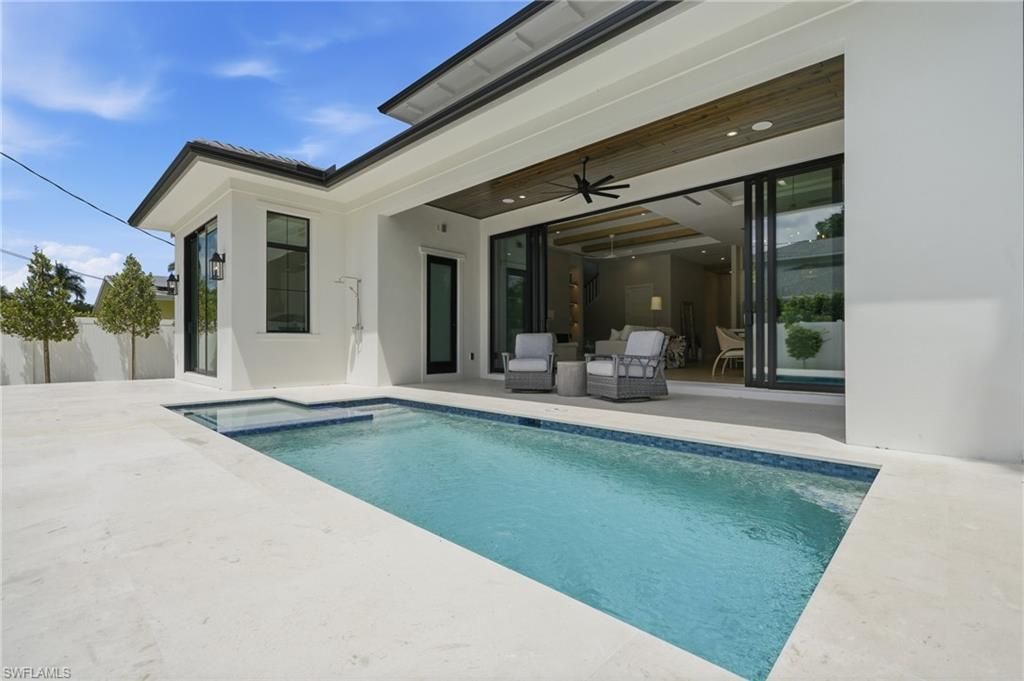 1102 9th Ave N, Naples, FL 34102 Photo