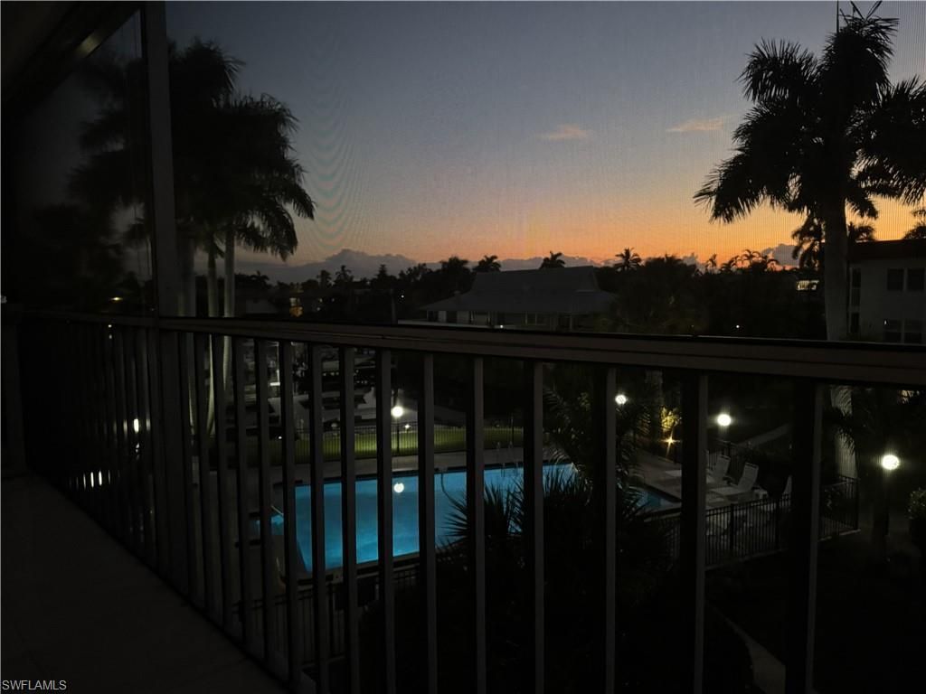 1666 Osprey Ave, Unit 203, Naples, FL 34102 Photo