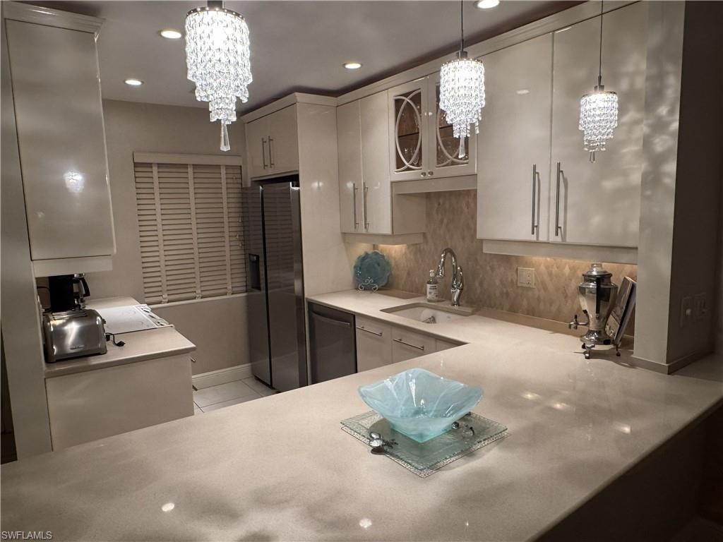 1666 Osprey Ave, Unit 203, Naples, FL 34102 Photo
