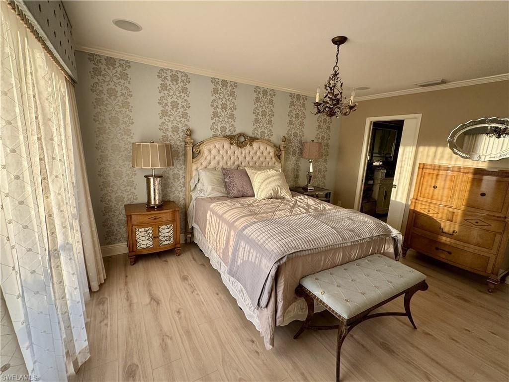 1666 Osprey Ave, Unit 203, Naples, FL 34102 Photo