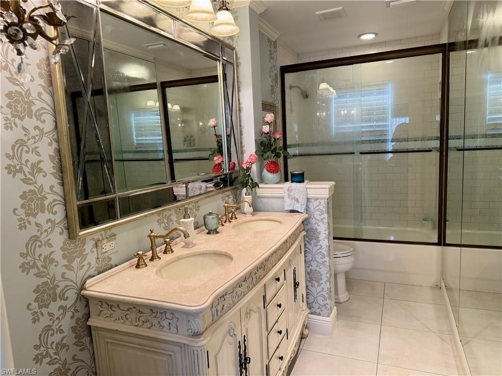 1666 Osprey Ave, Unit 203, Naples, FL 34102 Photo