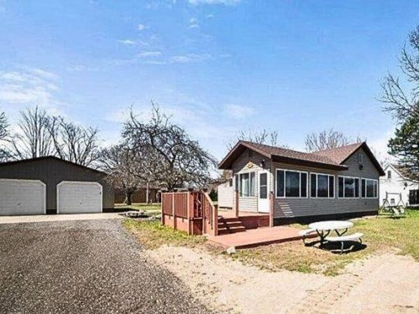 213 N Stewart Street, Muskegon, MI 49442