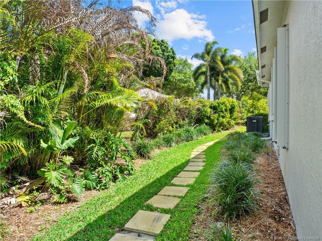 5513 SE Forest Glade Trail, Hobe Sound, FL 33455 Photo