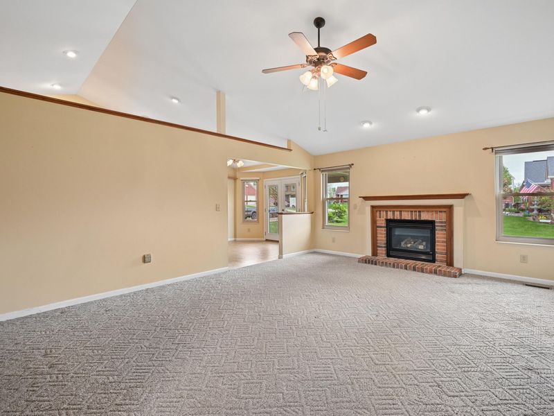 8471 Moonstone Court, Florence, KY 41042 Photo 11