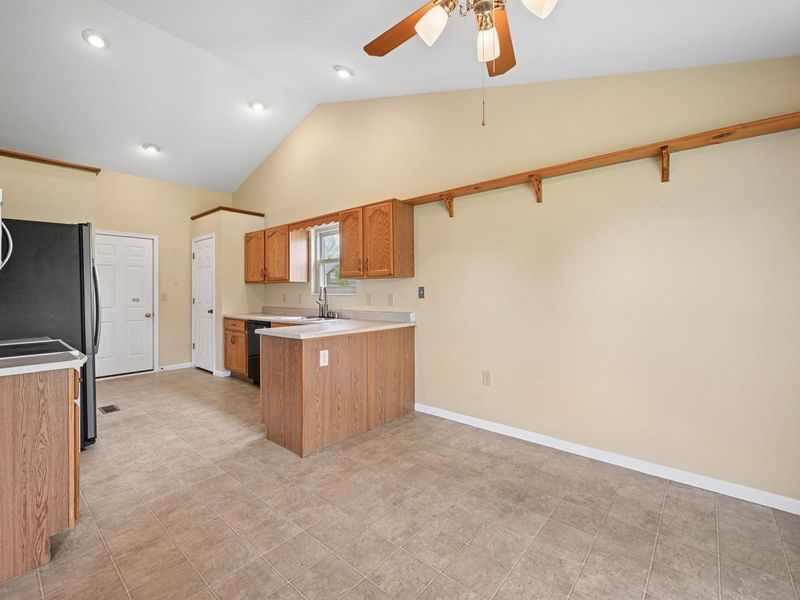 8471 Moonstone Court, Florence, KY 41042 Photo 14