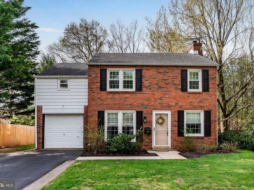 1607 Chatham Road, Camp Hill, PA 17011 Main Photo