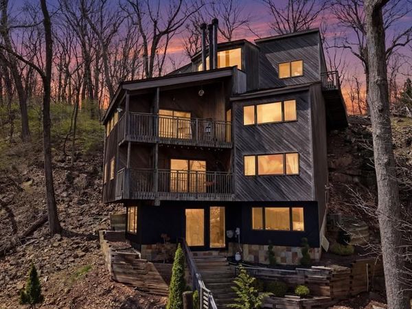 36 Mountainside Park Terrace, MONTCLAIR, NJ 07043