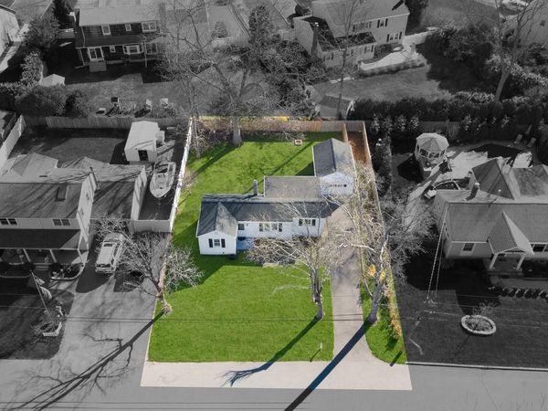 20 Willyn Road , Blue Point, NY 11715