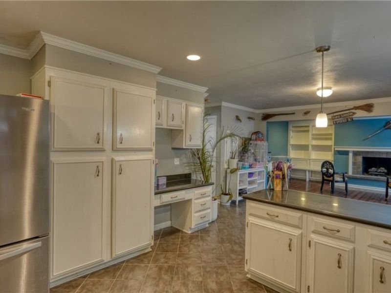 10525 Twin Oaks Drive, Cambridge, OH 43725 Photo 12