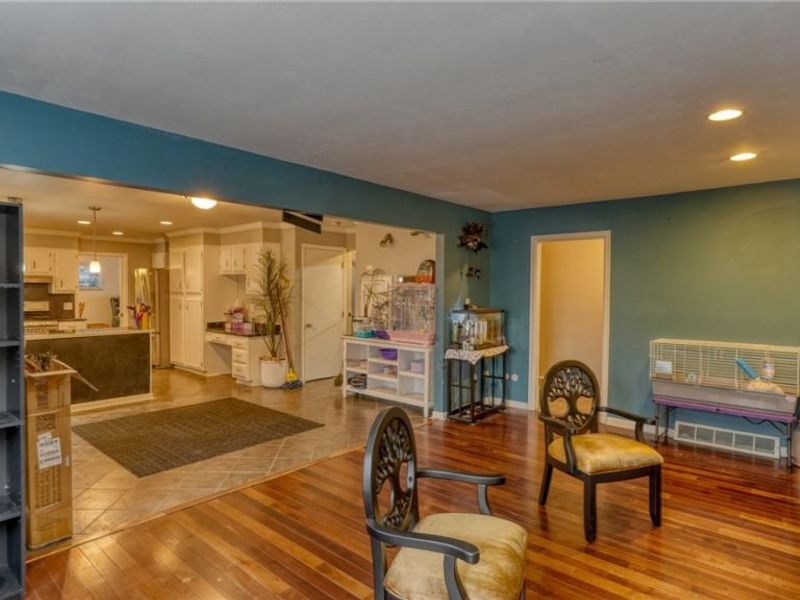 10525 Twin Oaks Drive, Cambridge, OH 43725 Photo 14