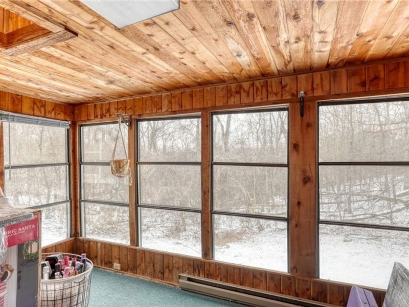 10525 Twin Oaks Drive, Cambridge, OH 43725 Photo 15