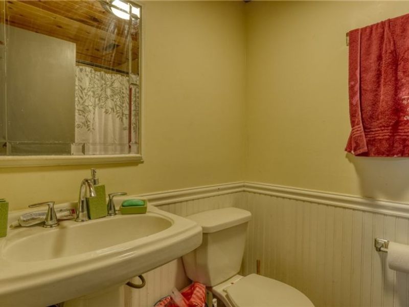 10525 Twin Oaks Drive, Cambridge, OH 43725 Photo 43