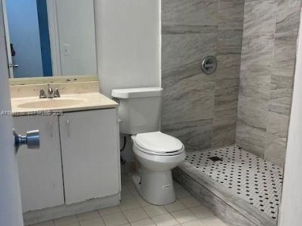 8801 Wiles Rd , Unit 305, Coral Springs, FL 33067