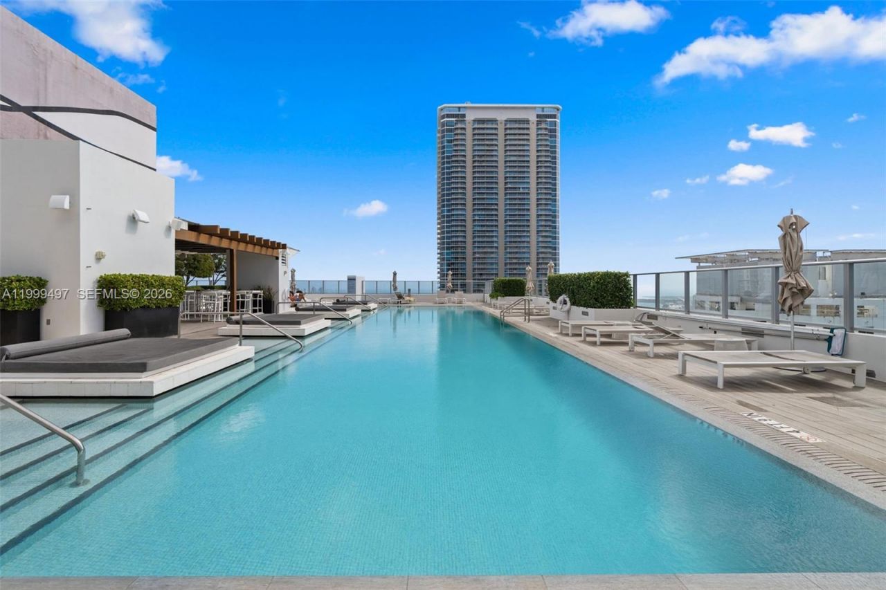 1010 Brickell Ave, Unit 1411, Miami, FL 33131 Photo