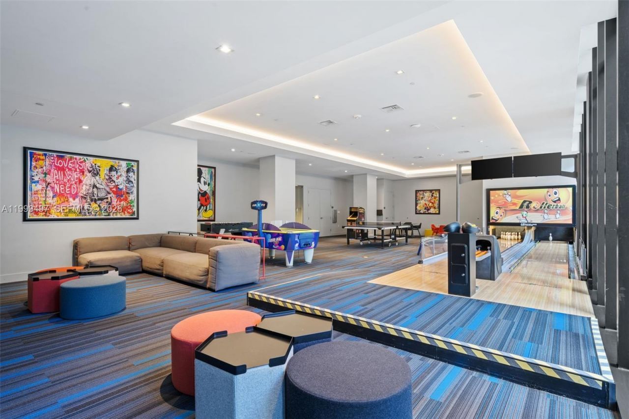 1010 Brickell Ave, Unit 1411, Miami, FL 33131 Photo