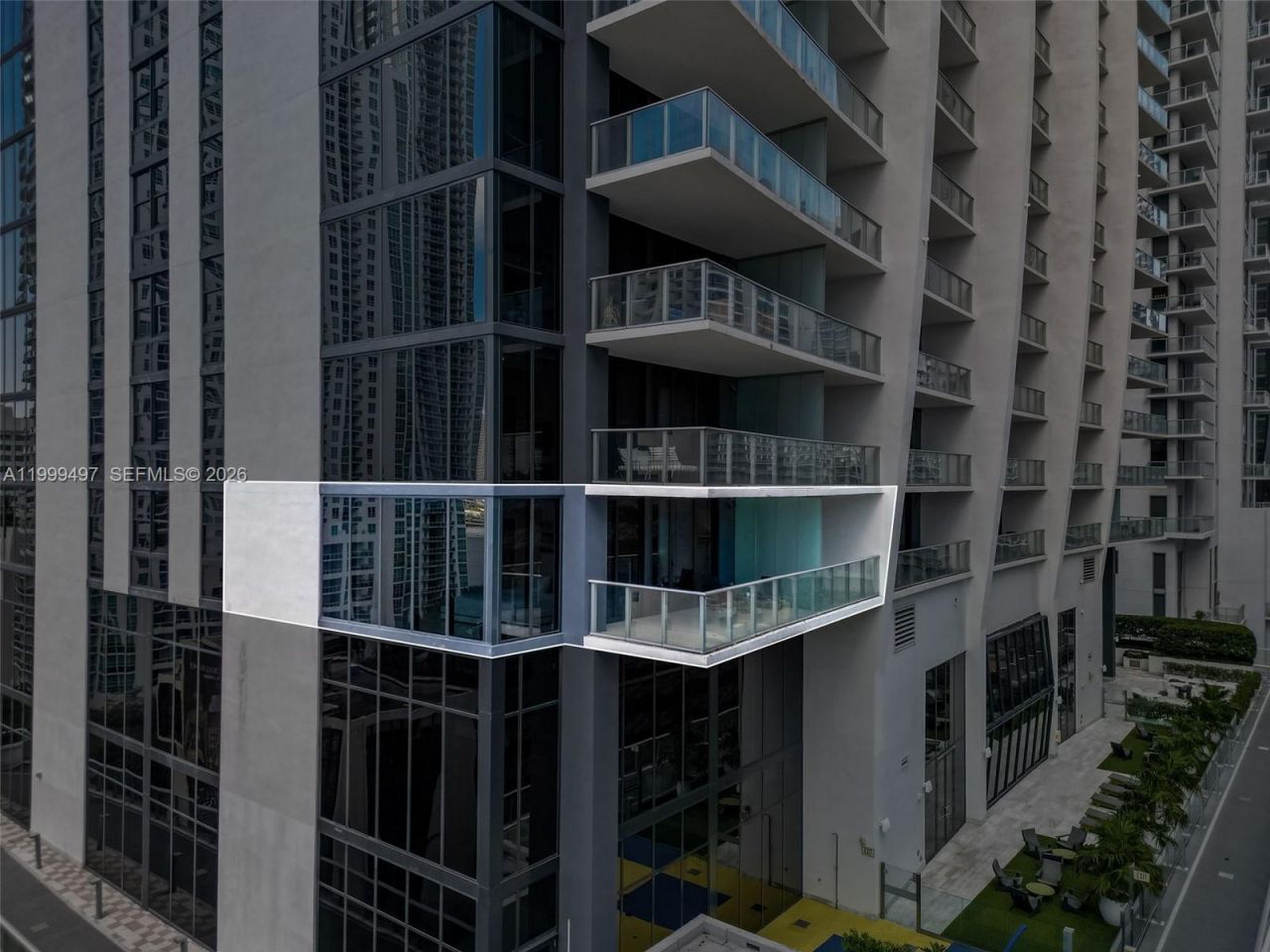 1010 Brickell Ave, Unit 1411, Miami, FL 33131 Photo
