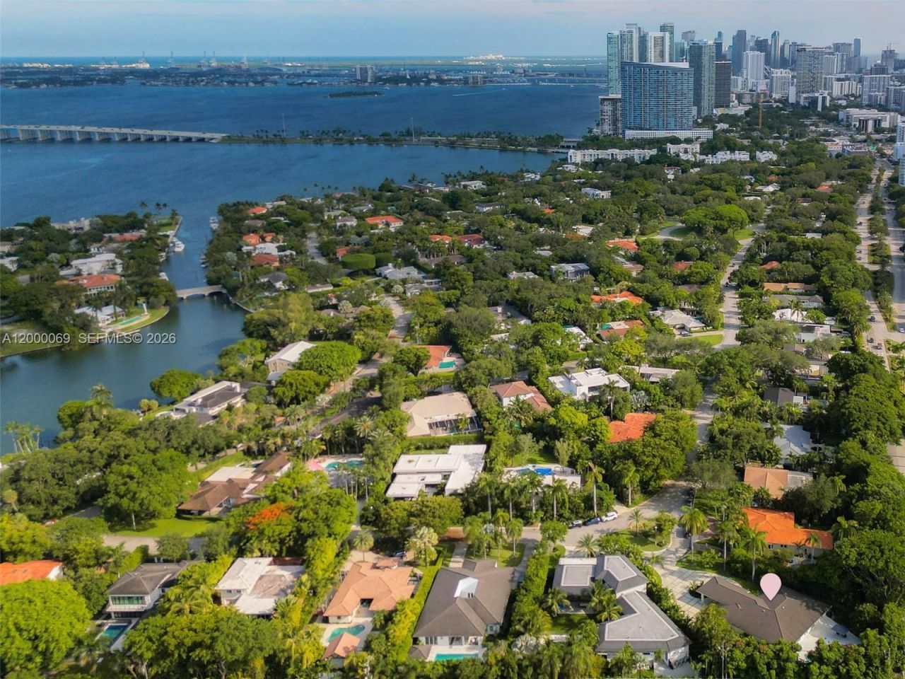 4800 Bay Point Rd, Miami, FL 33137 Photo