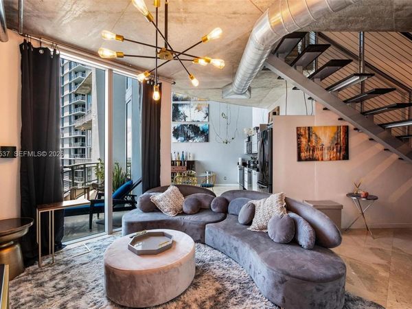 690 SW 1st Ct, Unit PHI26, Miami, FL 33130