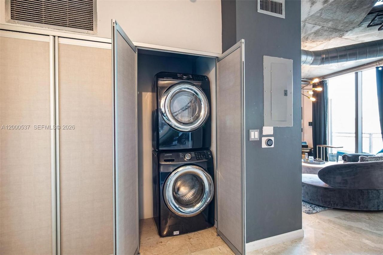 690 SW 1st Ct, Unit PHI26, Miami, FL 33130 Photo