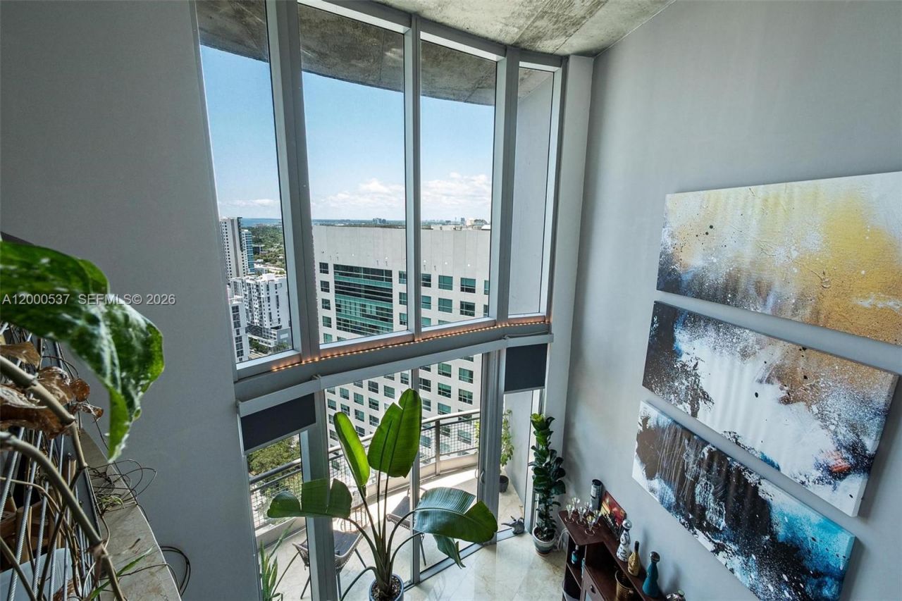 690 SW 1st Ct, Unit PHI26, Miami, FL 33130 Photo