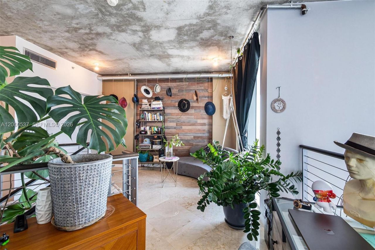 690 SW 1st Ct, Unit PHI26, Miami, FL 33130 Photo