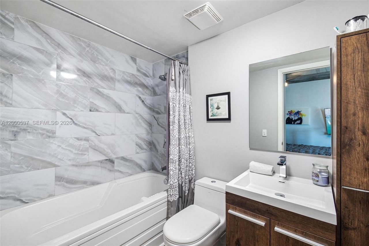 690 SW 1st Ct, Unit PHI26, Miami, FL 33130 Photo