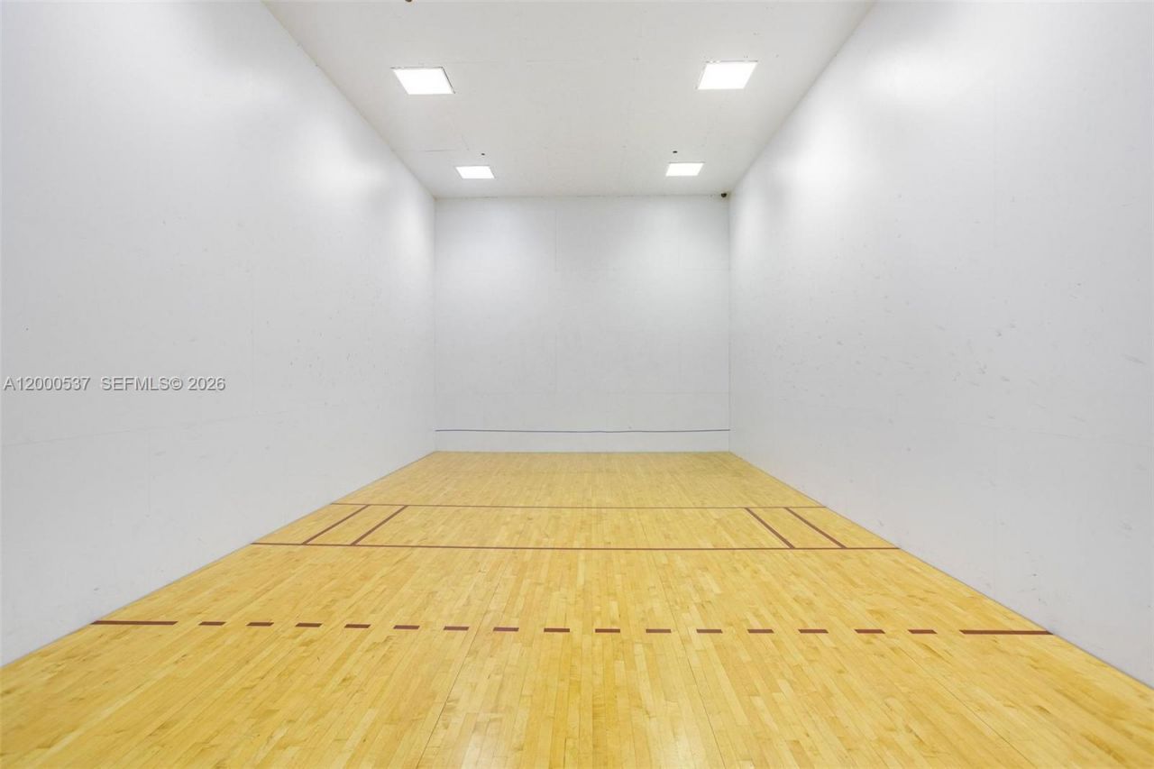 690 SW 1st Ct, Unit PHI26, Miami, FL 33130 Photo