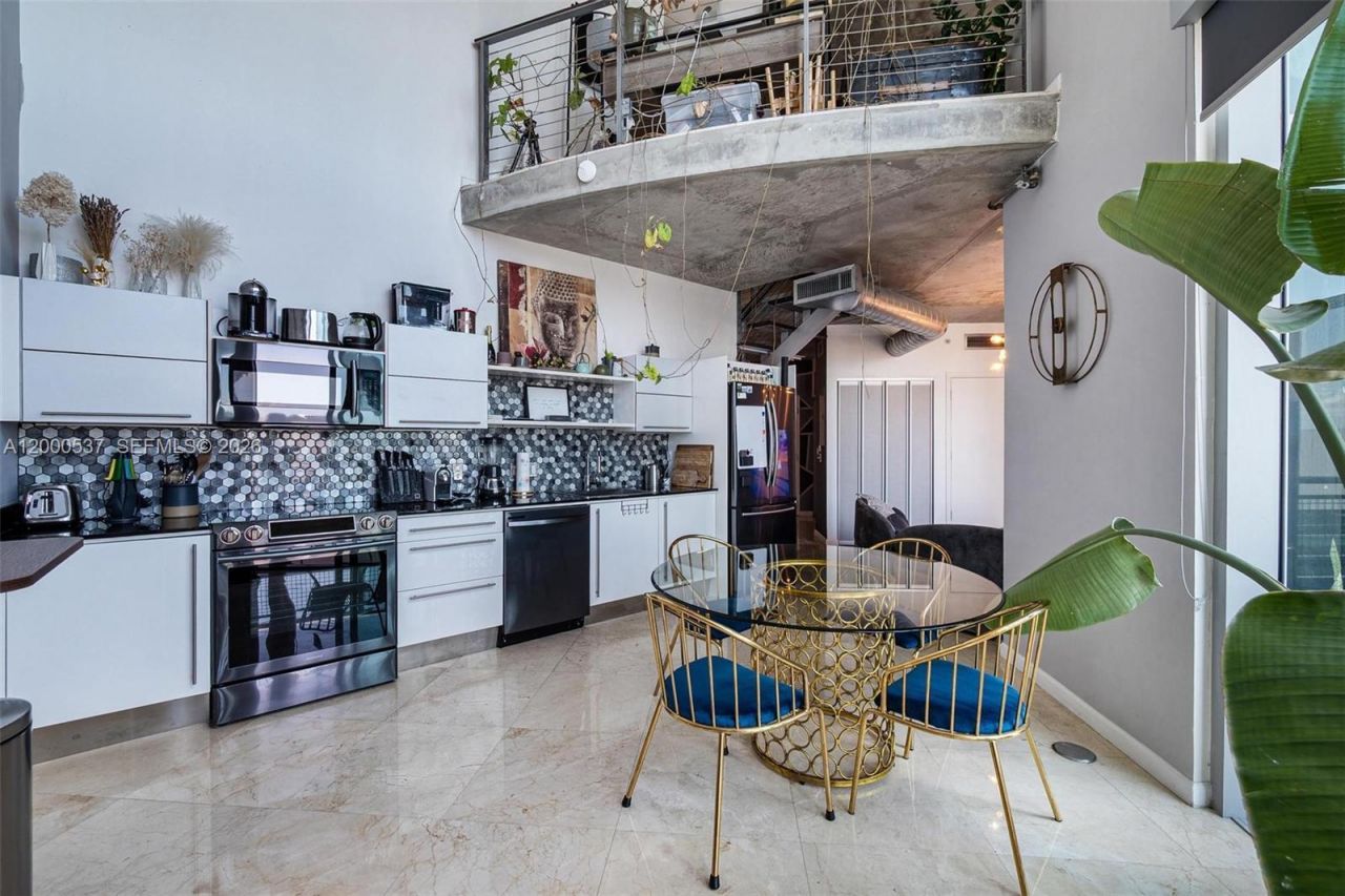 690 SW 1st Ct, Unit PHI26, Miami, FL 33130 Photo