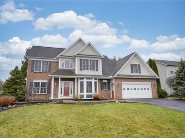 109 Whistlers Cove Lane, Rochester, NY 14612