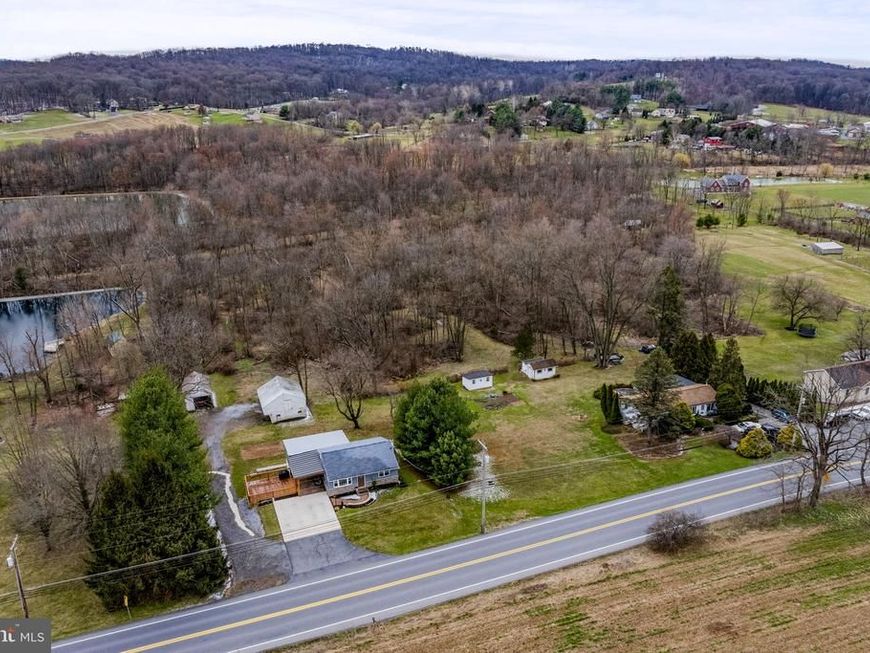 2487 Heidelberg Avenue , Newmanstown, PA 17073 Main Photo