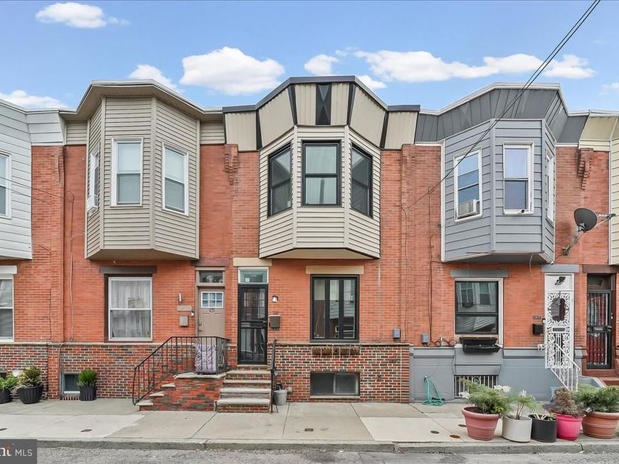 1915 S Woodstock Street, Philadelphia, PA 19145 Main Photo