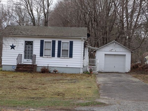 492.5 Tremont St, Taunton, MA 02780