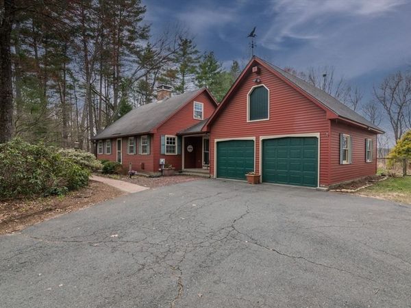 72 Randall Rd, Montague, MA 01351