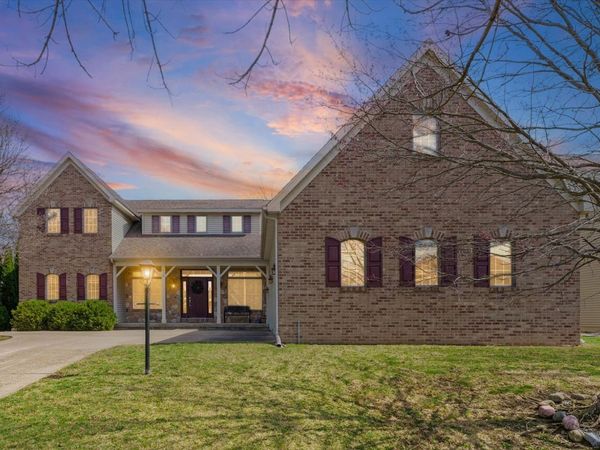 1818 Benodot Street , Champaign, IL 61822