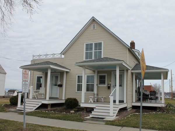 56 Wright Avenue, Burlington, VT 05401