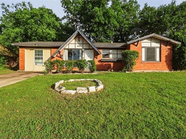 6207 Ivy Hill Road, Fort Worth, TX 76135