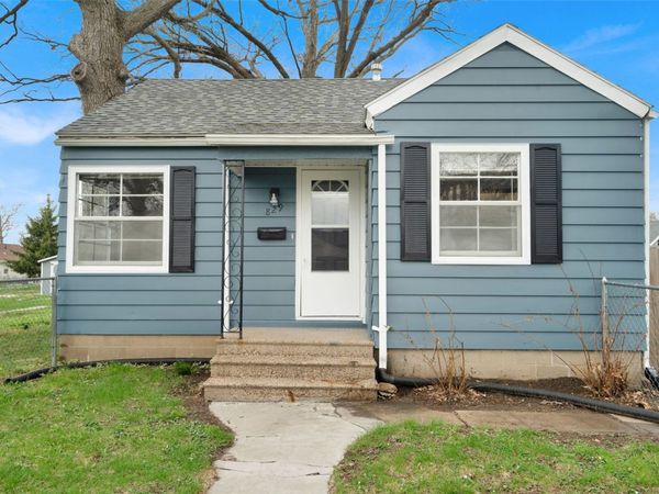 829 14th Street NE, Cedar Rapids, IA 52402