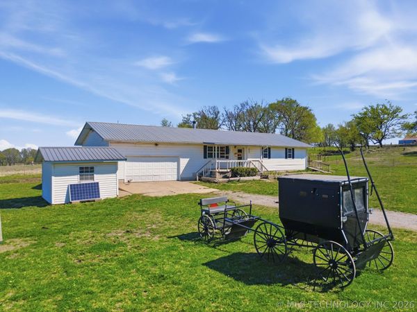 439092 E 40 Road , Welch, OK 74369