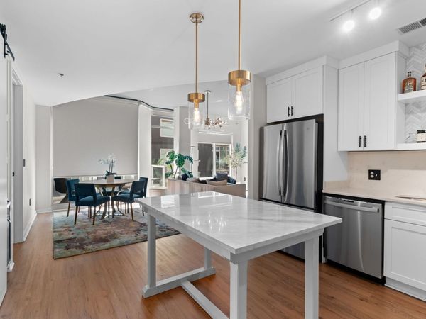 600 12th Ave S , Unit 706, Nashville, TN 37203