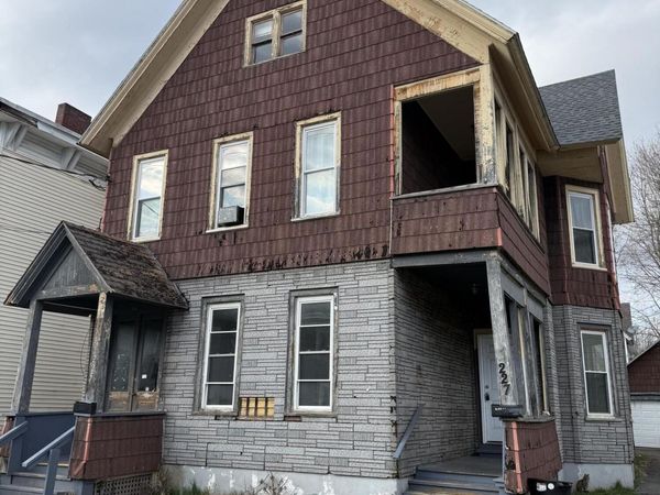 225-227 Grand Street, Amsterdam, NY 12010