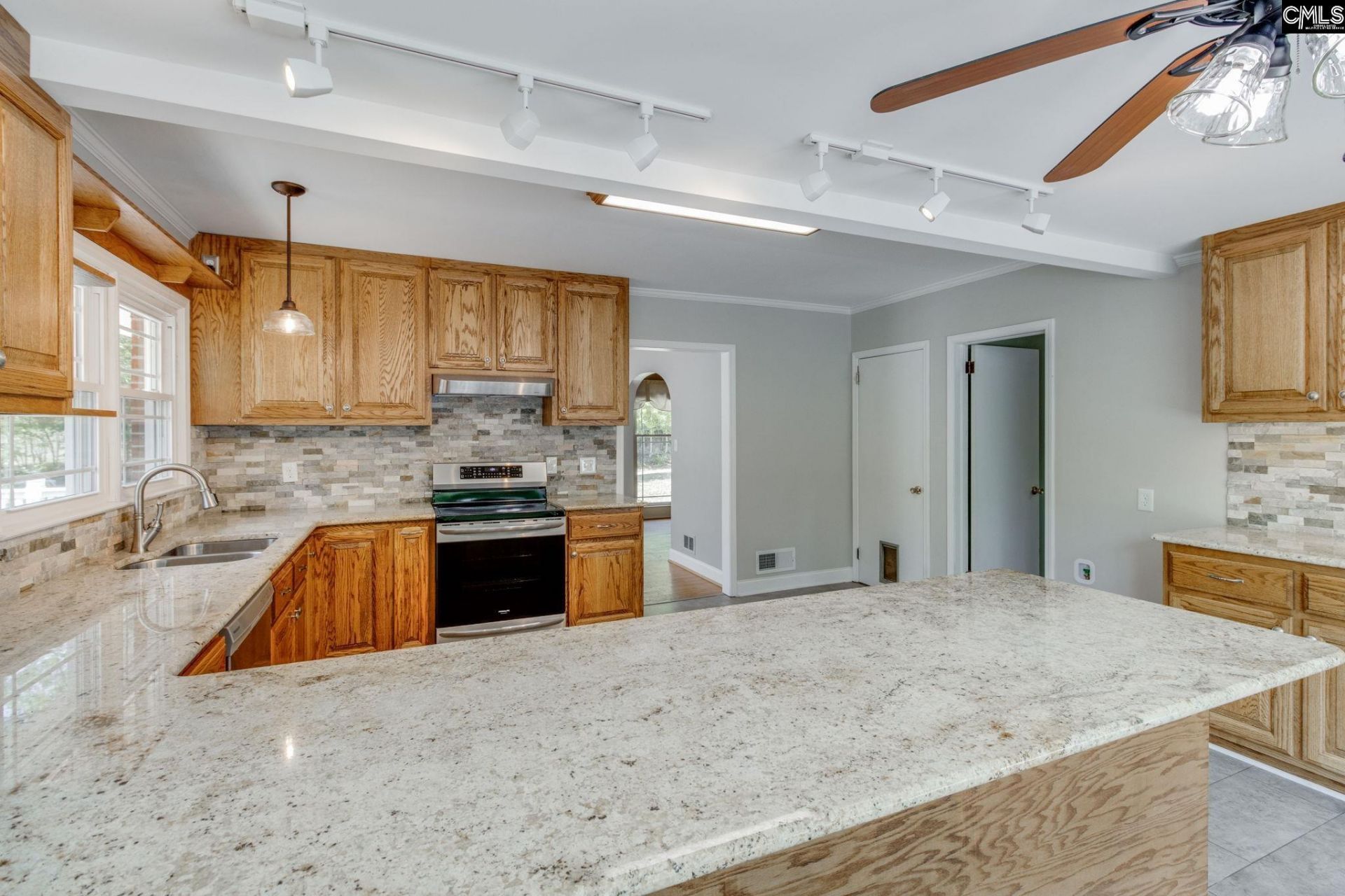 2202 Elkridge Drive  Photo 12