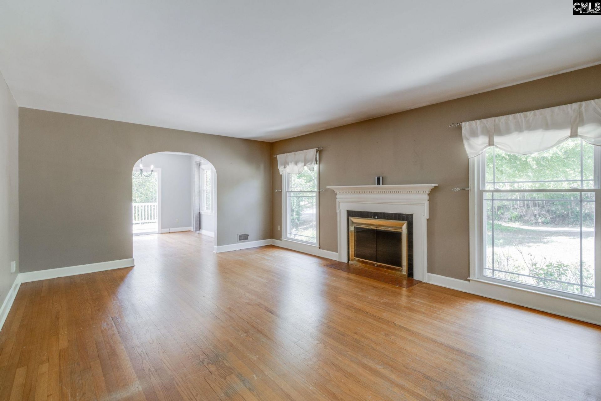 2202 Elkridge Drive  Photo 4