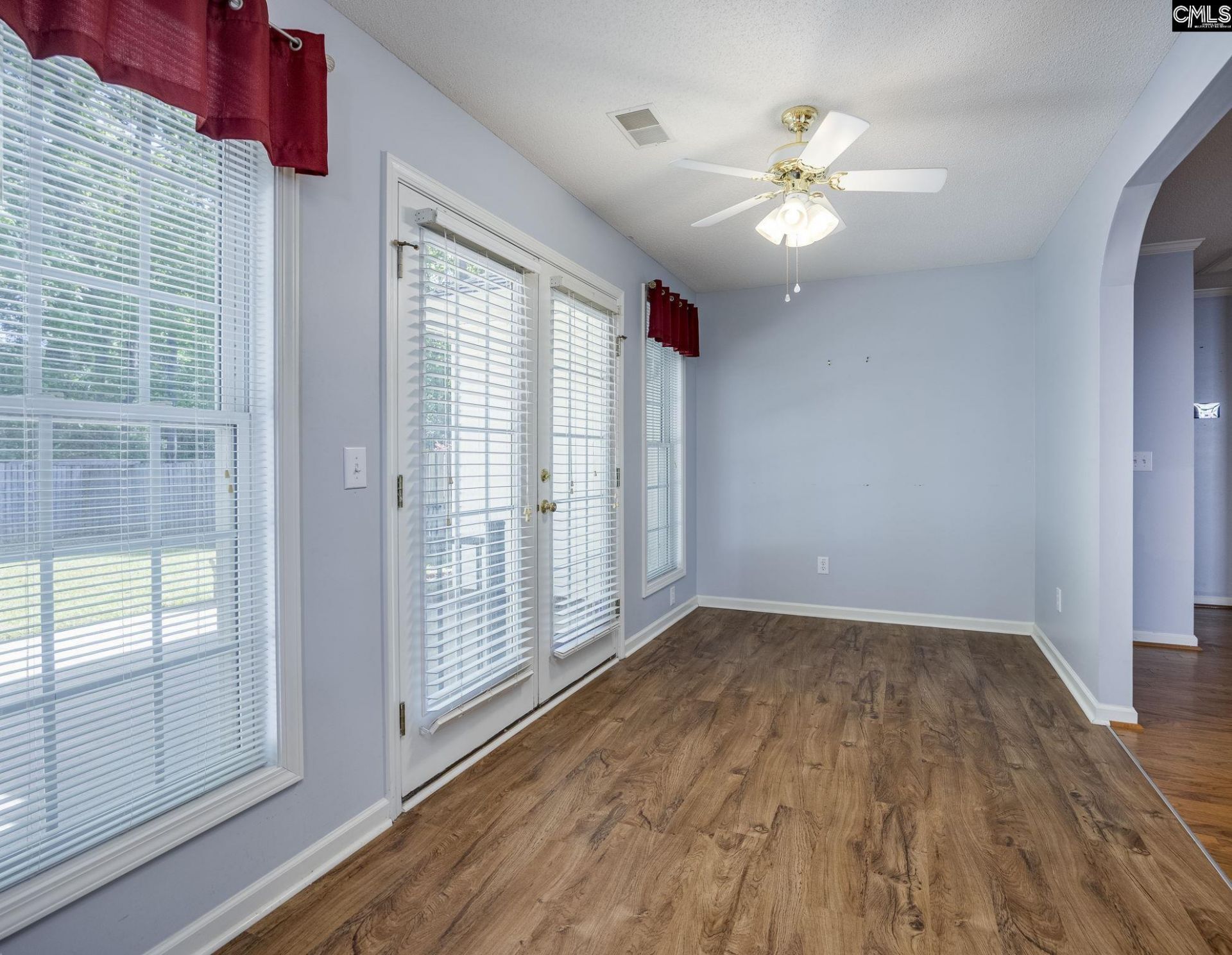 115 Garden Trail Lane Photo 13